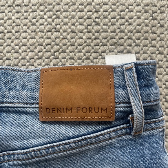 Aritzia Denim Forum shorts - Picture 3 of 4